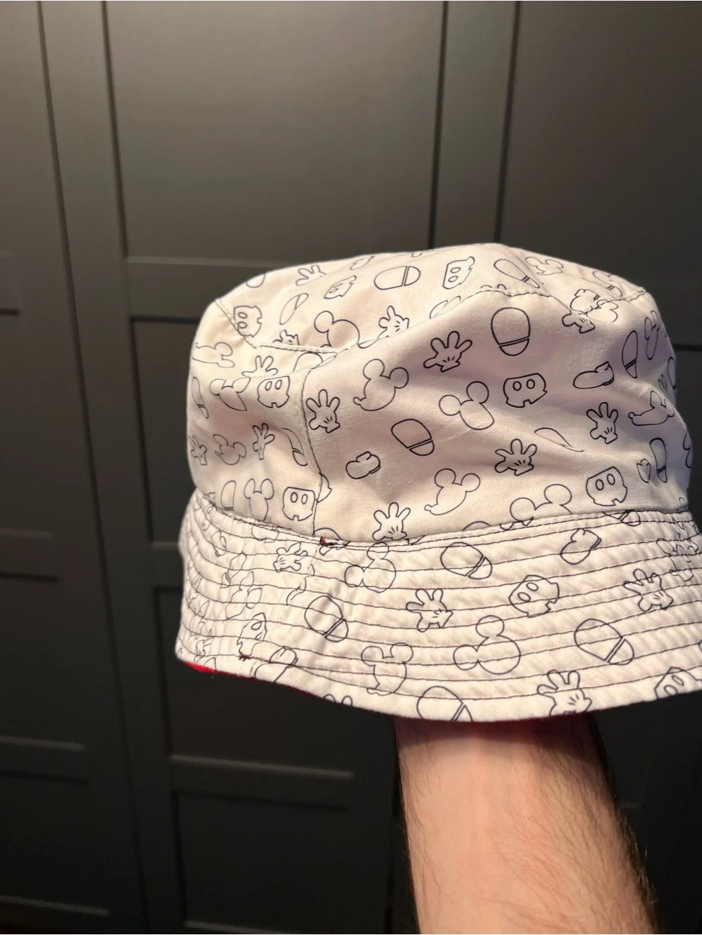 Mickey Mouse Bucket hat in red